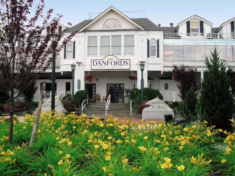 Hotel Danfords & Marina Port Jefferson