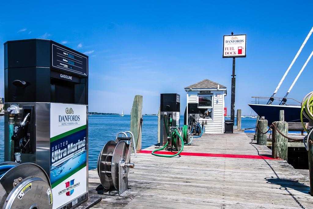 Danfords & Marina Port Jefferson