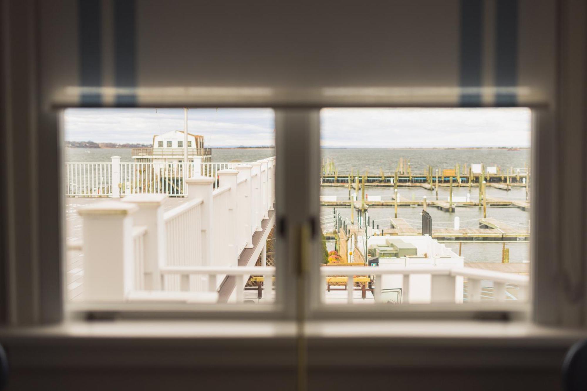 Hotel Danfords & Marina